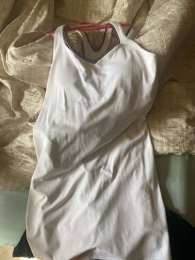 White Athletic Tank Top with Contrast Trim